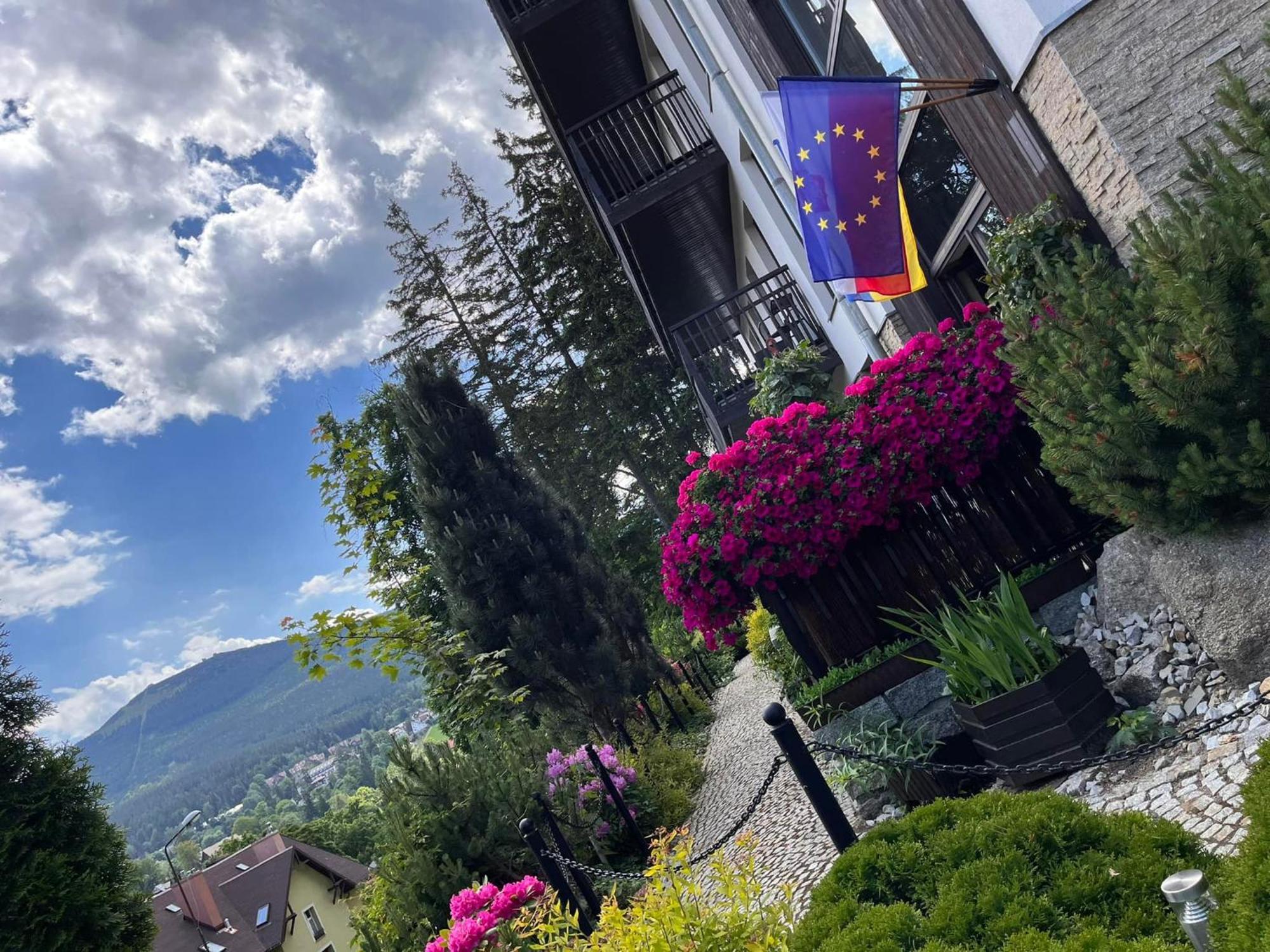 Apartament Panorama Gor - Centrum Miasta Z Widokiem Na Szrenice Szklarska Poręba Buitenkant foto